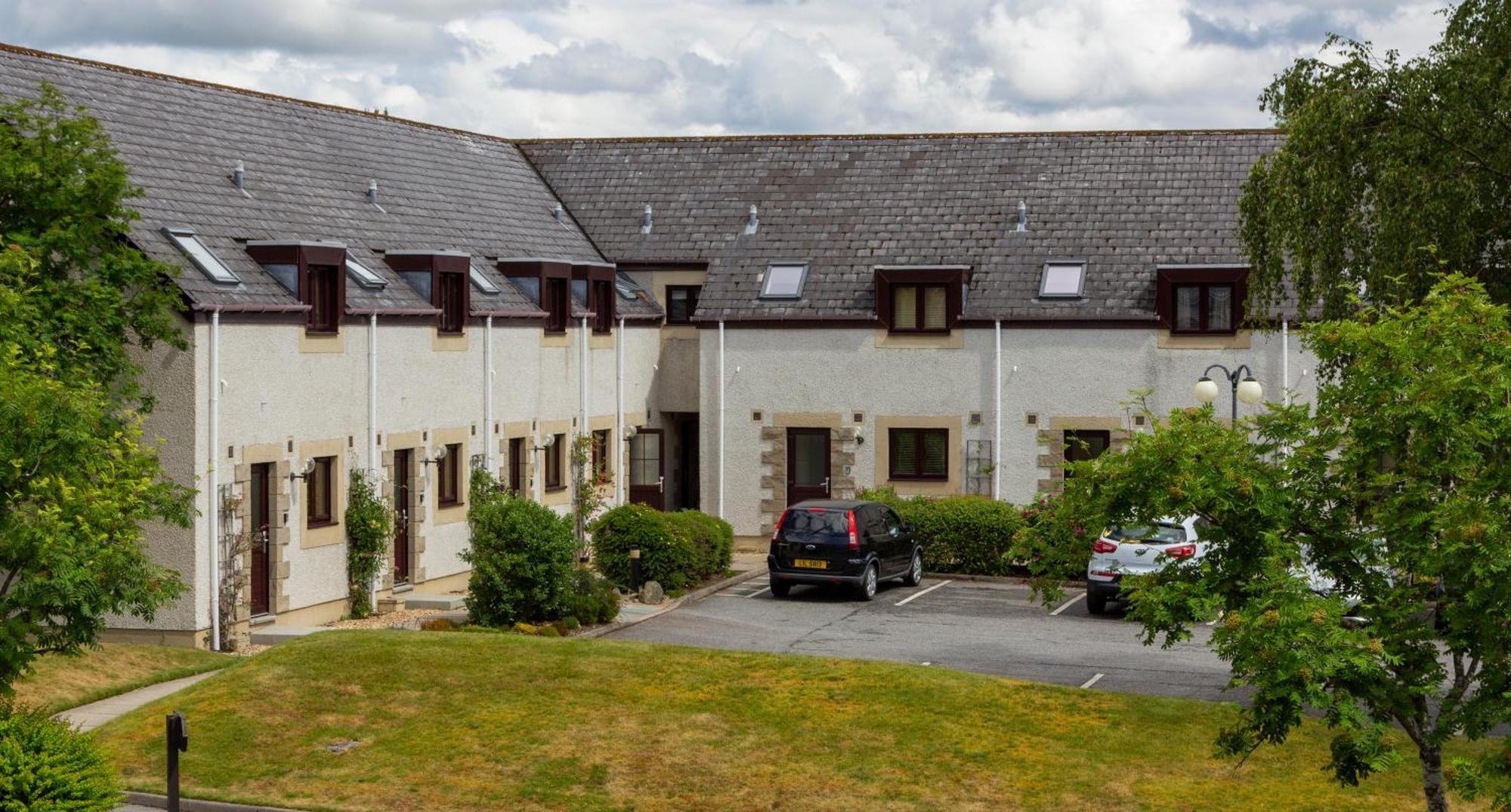 Scandinavian Village Ltd Aviemore Exterior photo